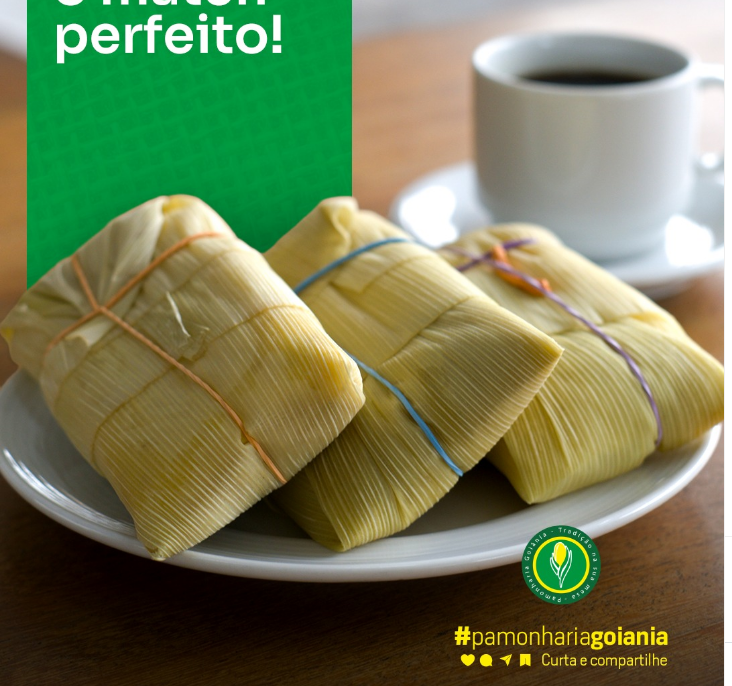 Pamonhas frescas em palha de milho